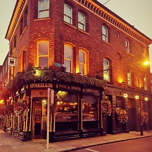 O'neills Victorian Pub & Townhouse Pensión